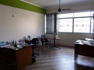 Sala Comercial com 1 Quarto à venda, 40m² no Centro Histórico, Porto Alegre