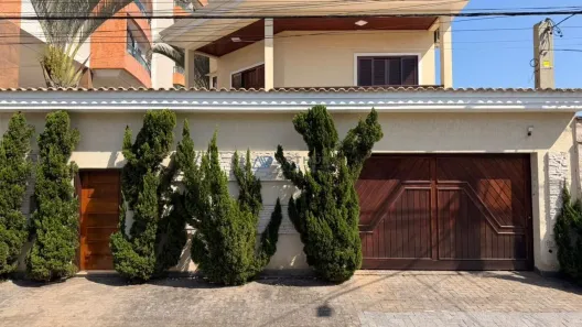 Sobrado com 4 Quartos para alugar, 300m² no Canto do Forte, Praia Grande