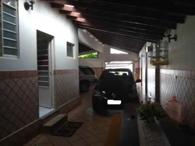 Casa com 3 Quartos à venda, 220m² no Jardim Estoril IV, Bauru