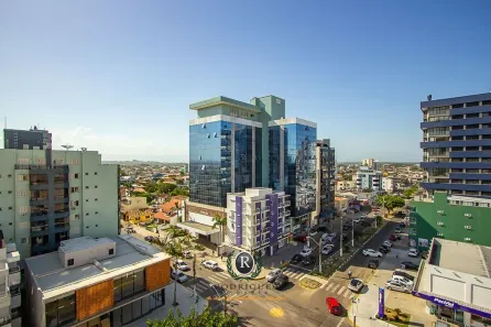 Sala Comercial à venda, 32m² no Centro, Torres