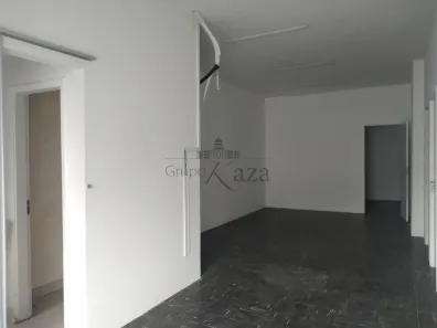 Sala Comercial para alugar, 101m² no Centro, São José dos Campos