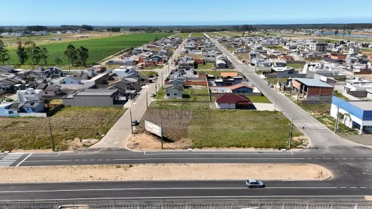 Lote/Terreno à venda, 630m² no Lagoão, Araranguá