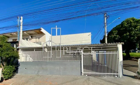 Casa com 2 Quartos para alugar, 100m² no Mirante, Marília