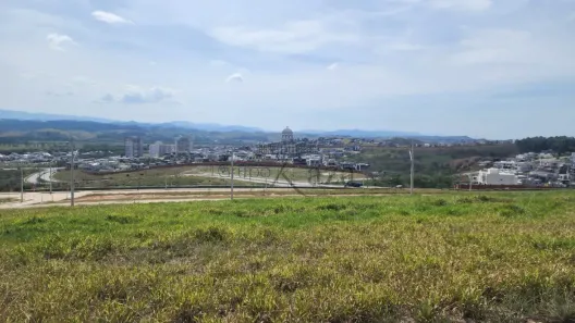 à venda, 402m² no Urbanova, São José dos Campos