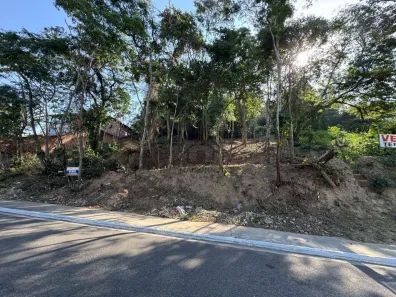 Lote/Terreno à venda, 760m² no Serra Grande, Niterói