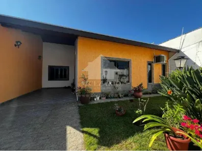 Casa com 3 Quartos à venda, 200m² no Jardim Independência, Taubaté