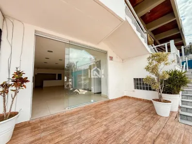 Ponto Comercial para alugar, 70m² no Vila Santo Antônio, Cotia