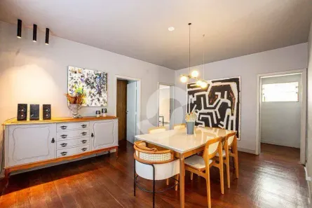 Casa com 6 Quartos à venda, 288m² no Vital Brazil, Niterói