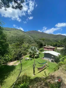 Casa com 4 Quartos à venda, 400m² no Araras, Petrópolis