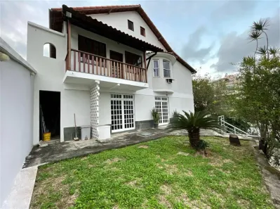 Casa com 5 Quartos à venda, 210m² no Freguesia (Jacarepaguá), Rio de Janeiro