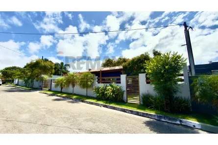 Casa de Condomínio com 3 Quartos à venda, 190m² no Barra do Jacuípe, Camaçari