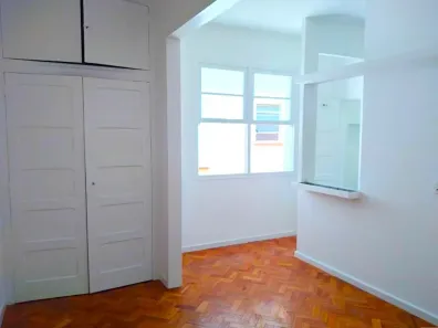 Kitnet com 1 Quarto à venda, 35m² no Centro, Petrópolis