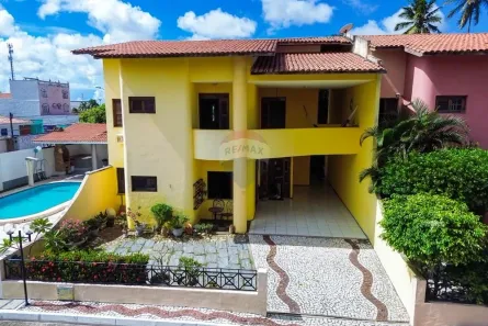 Casa de Condomínio com 5 Quartos à venda, 207m² no Cidade dos Funcionários, Fortaleza