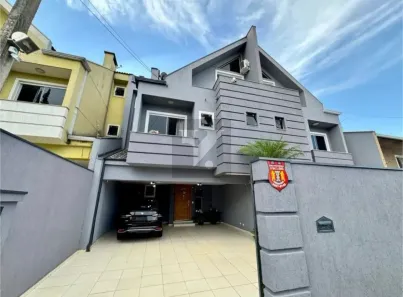 Sobrado com 4 Quartos à venda, 245m² no Atuba, Curitiba