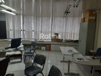 Sala Comercial à venda, 36m² no Centro, Uberlândia