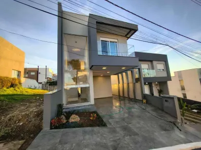 Casa de Condomínio com 3 Quartos à venda, 160m² no Mário Quintana, Porto Alegre