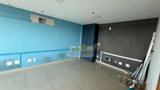 Sala Comercial à venda, 90m² no Santa Marta, Uberaba