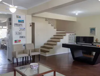 Sobrado com 5 Quartos à venda, 234m² no Costa e Silva, Porto Alegre