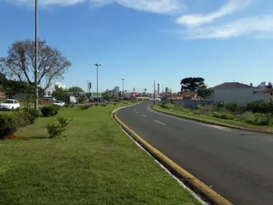 Lote/Terreno à venda, 1210m² no Uvaranas, Ponta Grossa