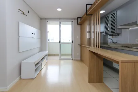 Apartamento com 2 Quartos para alugar, 55m² no Olaria, Canoas