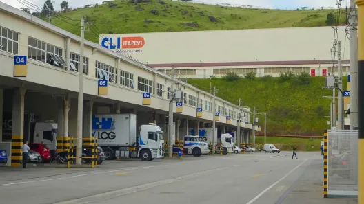 Galpão/Depósito/Armazém para alugar, 1535m² no Itaqui, Itapevi