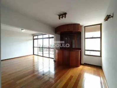 Apartamento com 3 Quartos para alugar, 180m² no Centro, Uberlândia