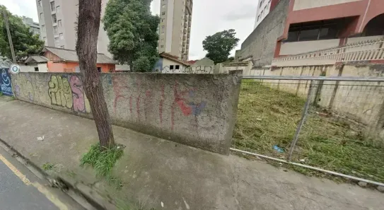 Lote/Terreno à venda, 772m² no Bacacheri, Curitiba