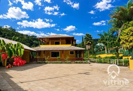 Fazenda/Sítio com 7 Quartos à venda, 600m² no Mariana, Sumidouro