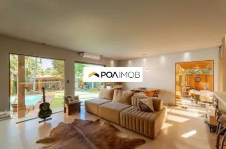 Casa com 3 Quartos para alugar, 216m² no Jardim Itu, Porto Alegre