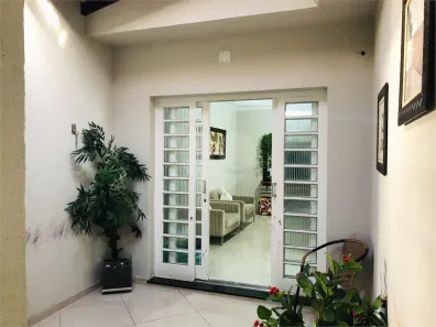Casa com 3 Quartos à venda, 225m² no Vila Suissa, Mogi das Cruzes