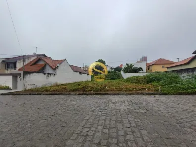 Lote/Terreno à venda, 240m² no Jardim Tavares, Campina Grande