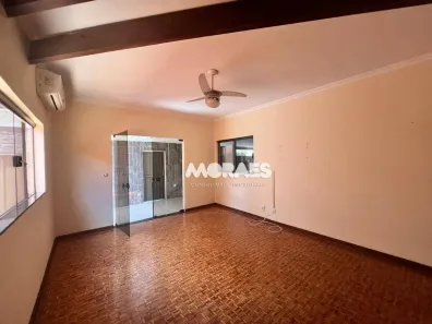 Ponto Comercial para alugar, 168m² no Vila Guedes de Azevedo, Bauru