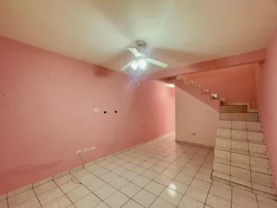 Casa com 3 Quartos para alugar, 125m² no Jardim Santa Francisca, Guarulhos