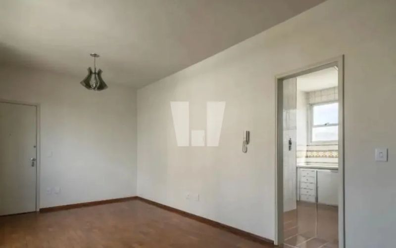 Apartamento com 2 quartos — Santo Antônio, Belo Horizonte