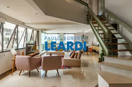 Apartamento com 3 Quartos à venda, 210m² no Sumaré, São Paulo
