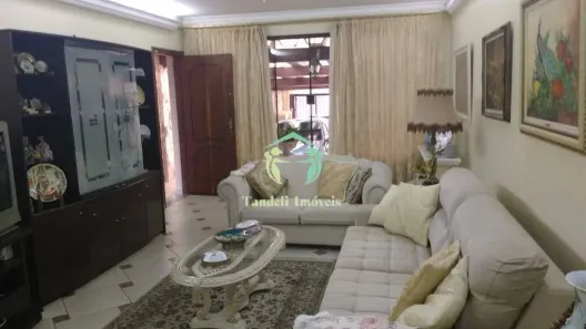 Sobrado com 3 Quartos à venda, 240m² no Campestre, Santo André