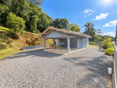 Casa com 3 Quartos para alugar, 100m² no Itaum, Joinville