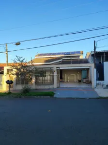 Casa com 3 Quartos à venda, 170m² no Waldemar Hauer, Londrina