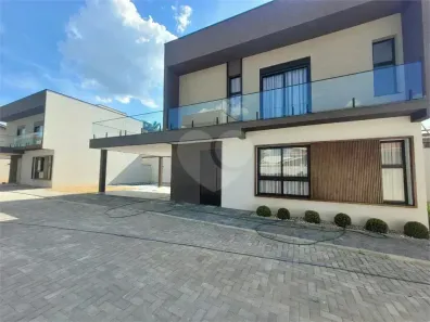Casa de Condomínio com 3 Quartos à venda, 161m² no Chácaras Itapetininga, Atibaia
