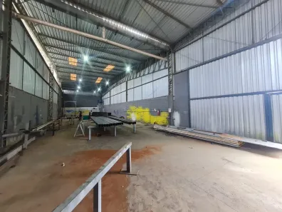 Galpão/Depósito/Armazém para alugar, 300m² no Vida Nova, Lauro de Freitas