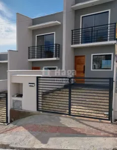 Sobrado com 2 Quartos à venda, 65m² no Limeira Baixa, Brusque