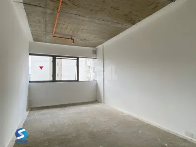 Sala Comercial à venda, 25m² no São Sebastião, Porto Alegre