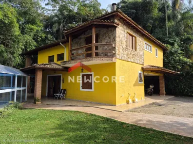 Casa de Condomínio com 4 Quartos à venda, 267m² no Embu Colonial, Embu das Artes