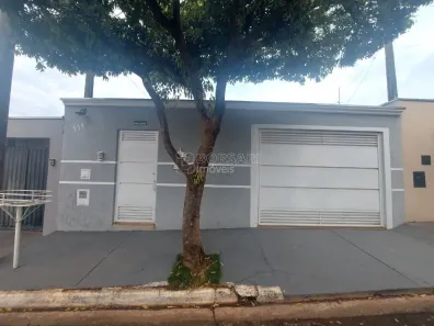 Casa com 2 Quartos à venda, 131m² no Parque Igaçaba, Araraquara