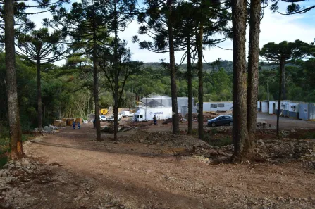 Lote/Terreno à venda, 450m² no Dutra, Gramado