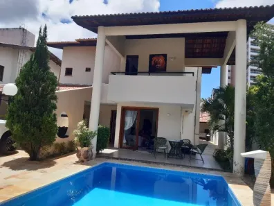 Casa com 5 Quartos à venda, 325m² no Engenheiro Luciano Cavalcante, Fortaleza