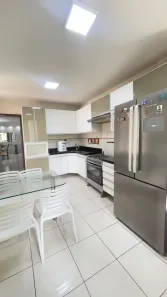 Casa com 4 Quartos para alugar, 387m² no Planalto Vinhais I, São Luís