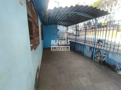 Casa com 4 Quartos à venda, 180m² no Conjunto Água Branca, Contagem