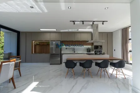 Casa de Condomínio com 4 Quartos à venda, 470m² no Santa Bárbara, Jambeiro