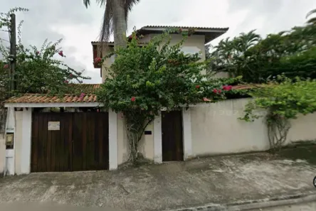 Casa com 4 Quartos para alugar, 450m² no Itaipu, Niterói